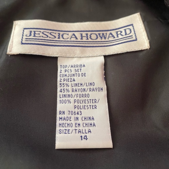 Jessica Howard 2 piece Set - Picture 5 of 6
